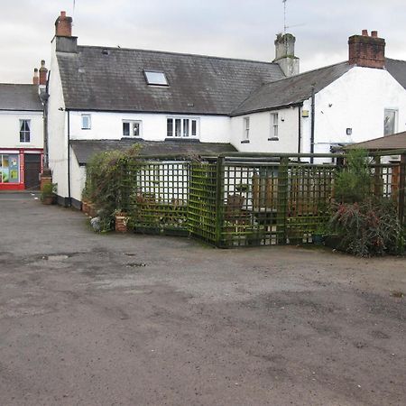 The Crosskeys Inn Usk Exterior foto